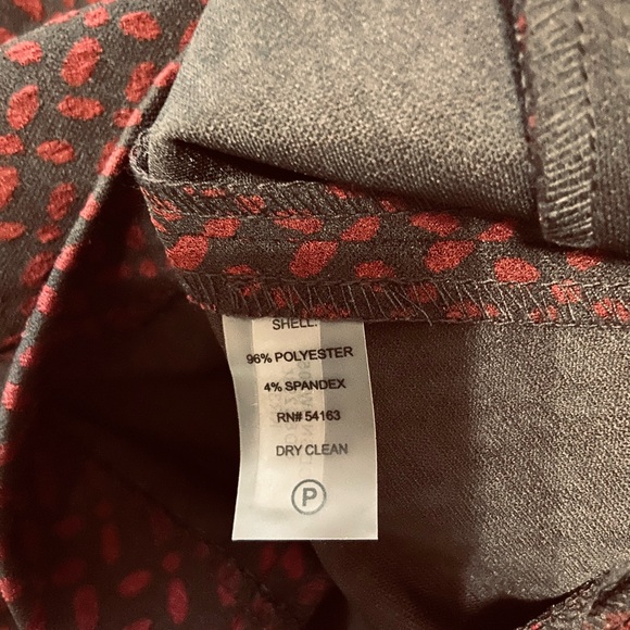 CALVIN KLEIN DRESS W/Cap sleeves . Size 6 black/deep red NWT - Picture 6 of 6